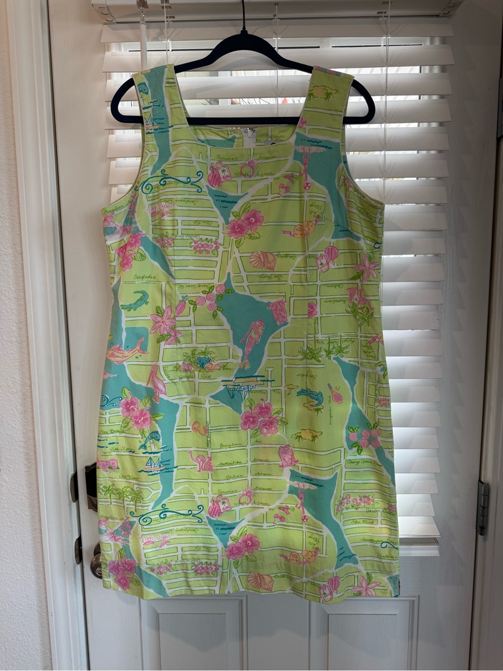 Lilly Pulitzer “ Palm Beach “ Sleeveless Lime Green Shift Dress